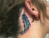 /uploads/tattoos/previews/Scrub Jay feather 