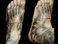 /uploads/tattoos/previews/Bio Mech Foot